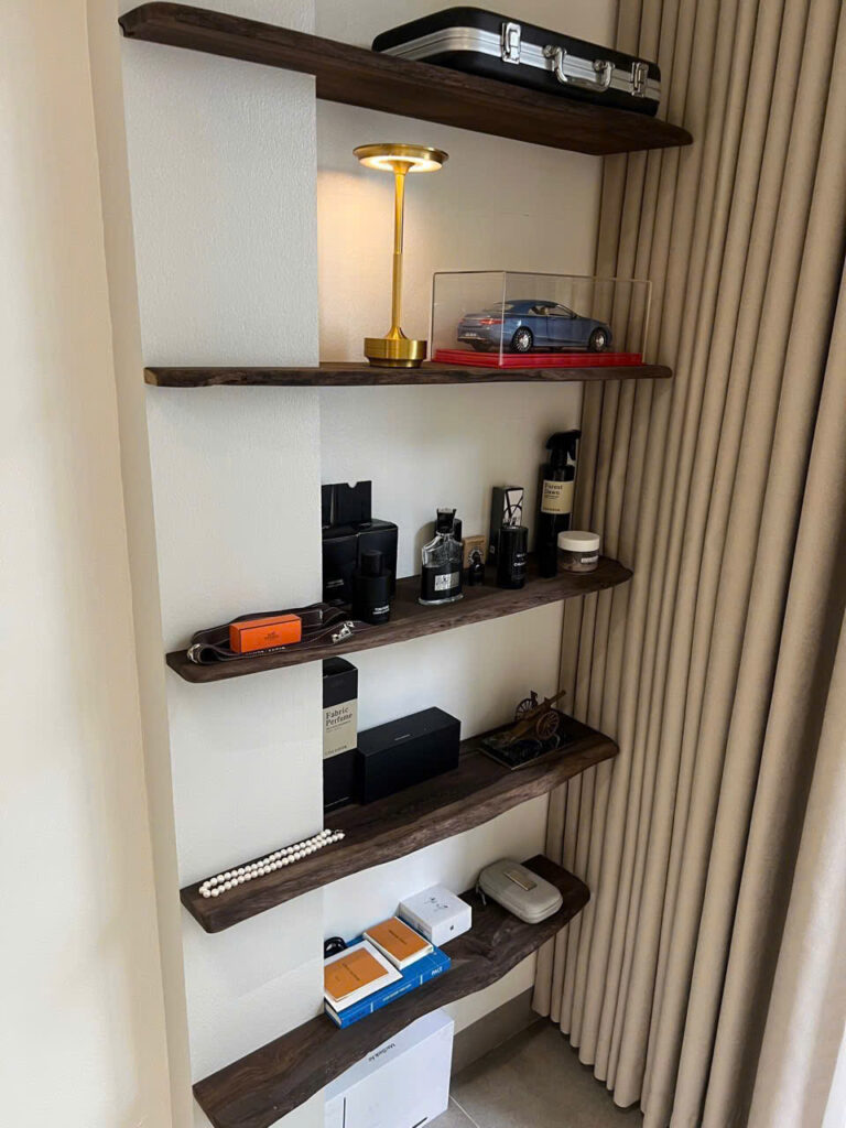 Five Reasons to Own Handmade Solid Wood Floating Shelves